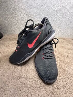 Nike Flex Supreme TR 5 training shoe